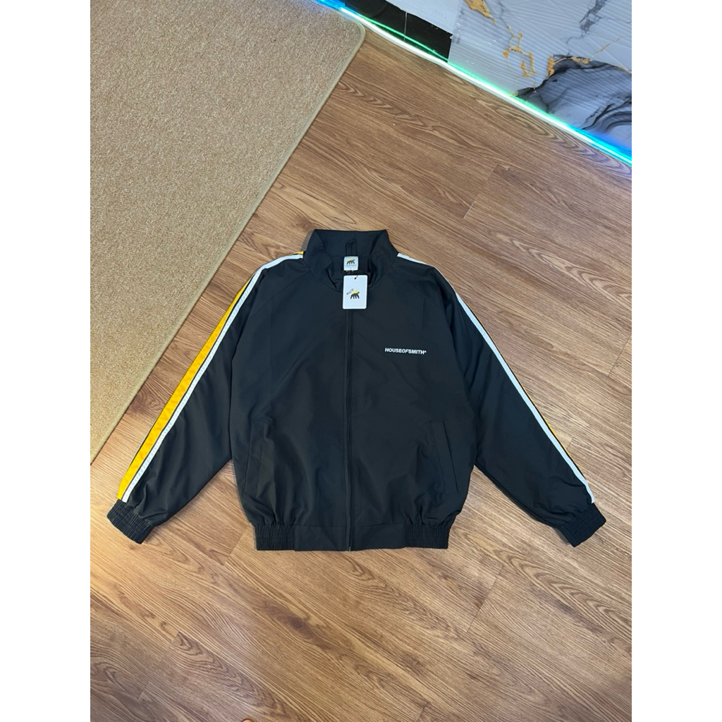 Preloved Jaket Tracktop Pria Vault size L