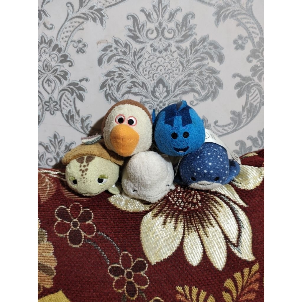 Boneka Tsum Tsum Finding Nemo and Dory