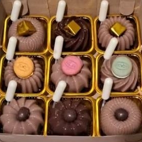 HAMPERS PUDING SUSU SEKAT 9 SEKAT 4 HADIAH ULANG TAHUN  GIFT