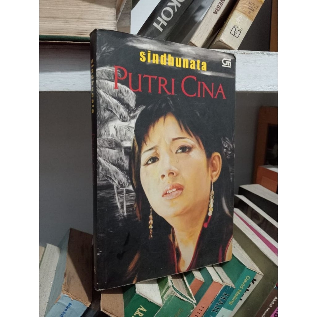 PUTRI CINA