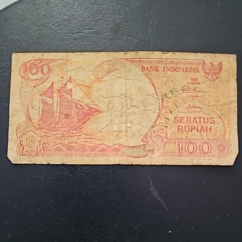 Uang kuno kapal phinisi 100 Rupiah 1992 kondisi layak koleksi
