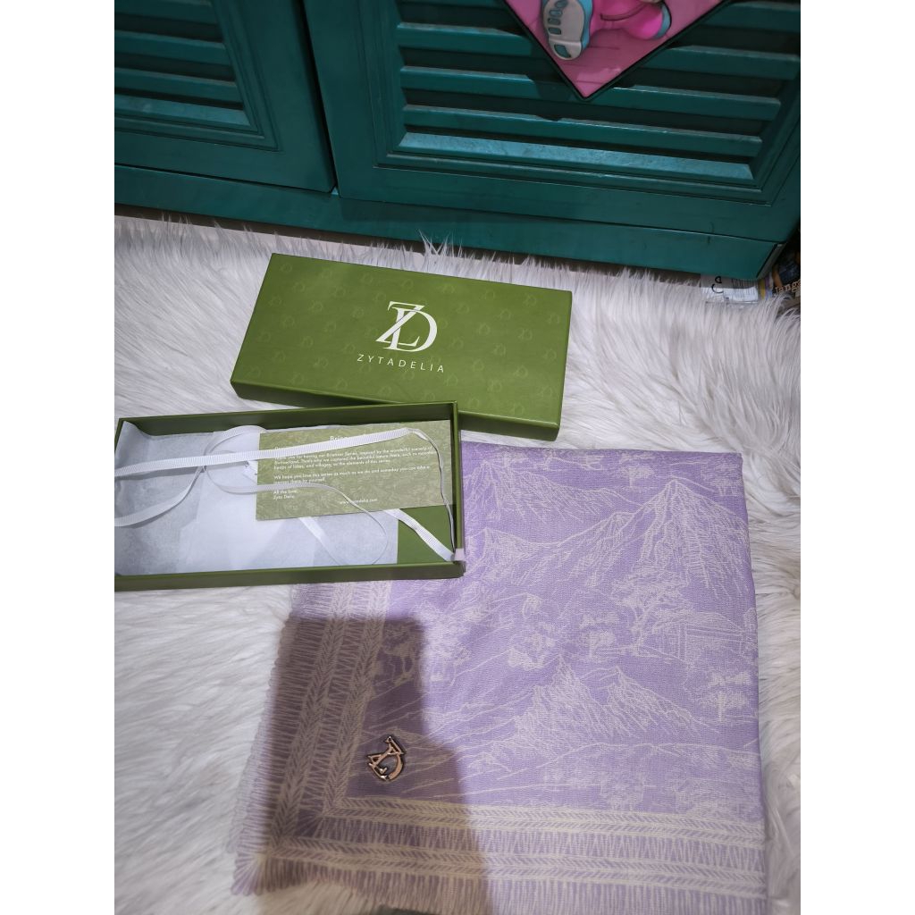 Preloved Scraf Zytadelia Baru Dipakai 3 kali