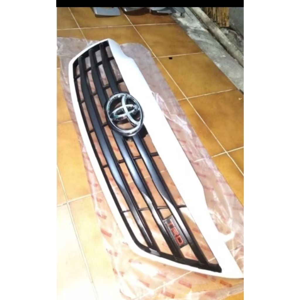 GRILL GRAND FORTUNER TRD 2012-2015