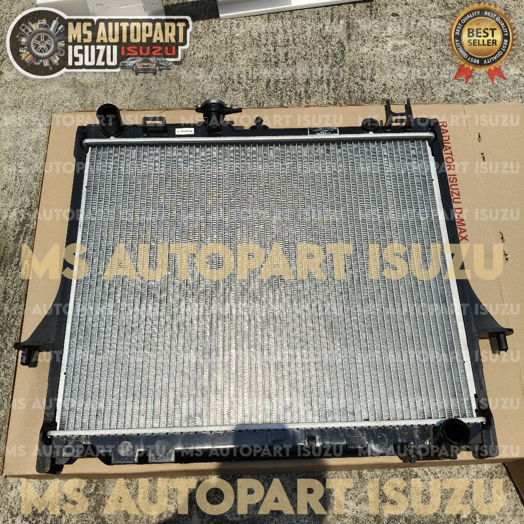 RADIATOR ISUZU DMAX 4JH 4JJ RADIATOR ASSY ISUZU DMAX ORIGINAL ISUZU
