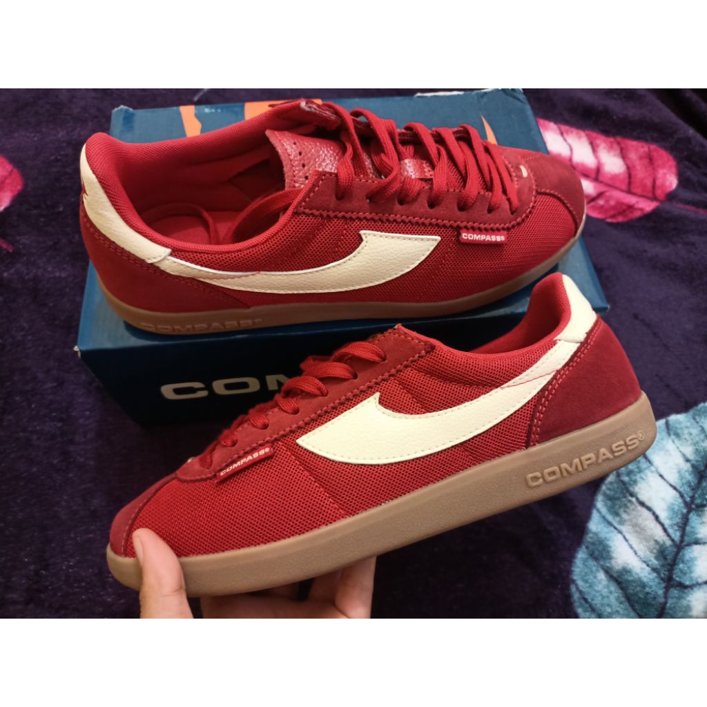 Preloved Sepatu Compass Ori