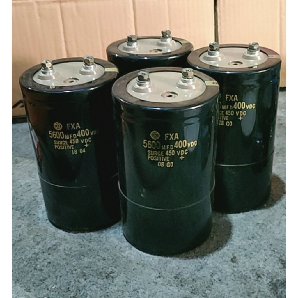 ELCO JUMBO 400V5600UF