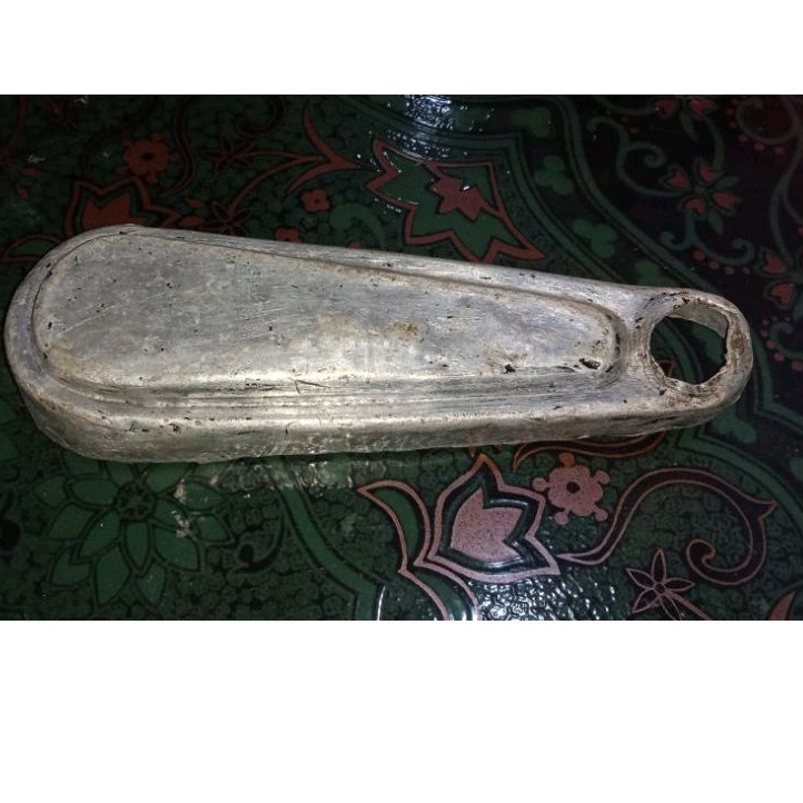 tutup pala babi vespa super/sprint