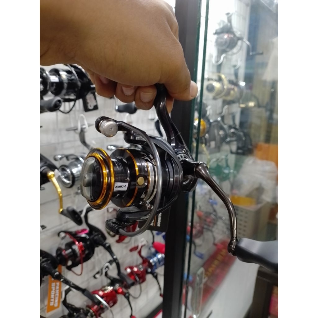 REEL DAIDO GREY HOUND (6000,4000,3000,1000)