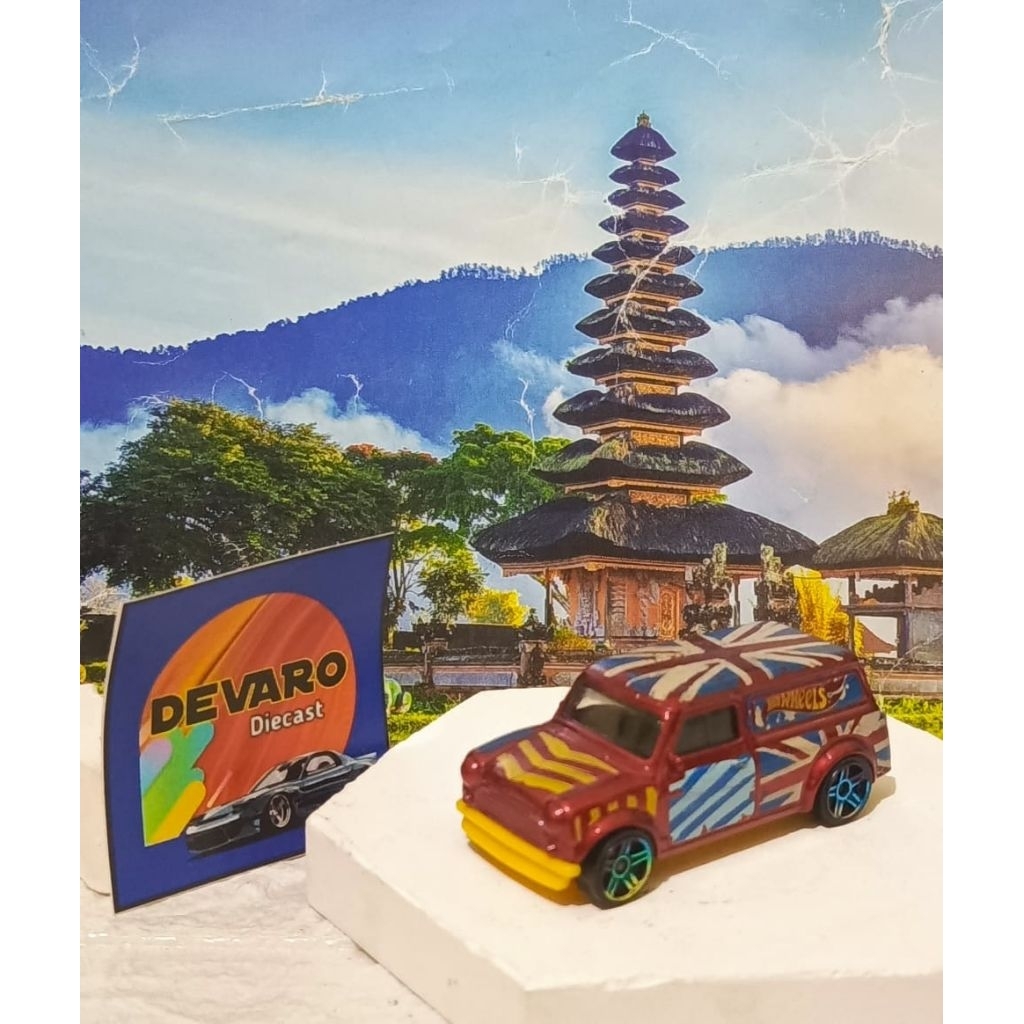 hotwheels austin mini van