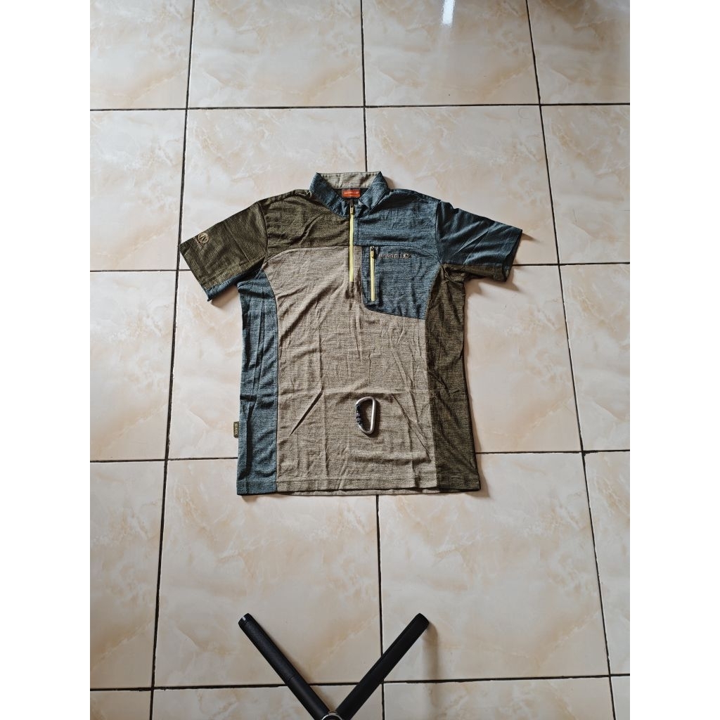 Baselayer Merrel Second Outdoor Hiking Gunung Second