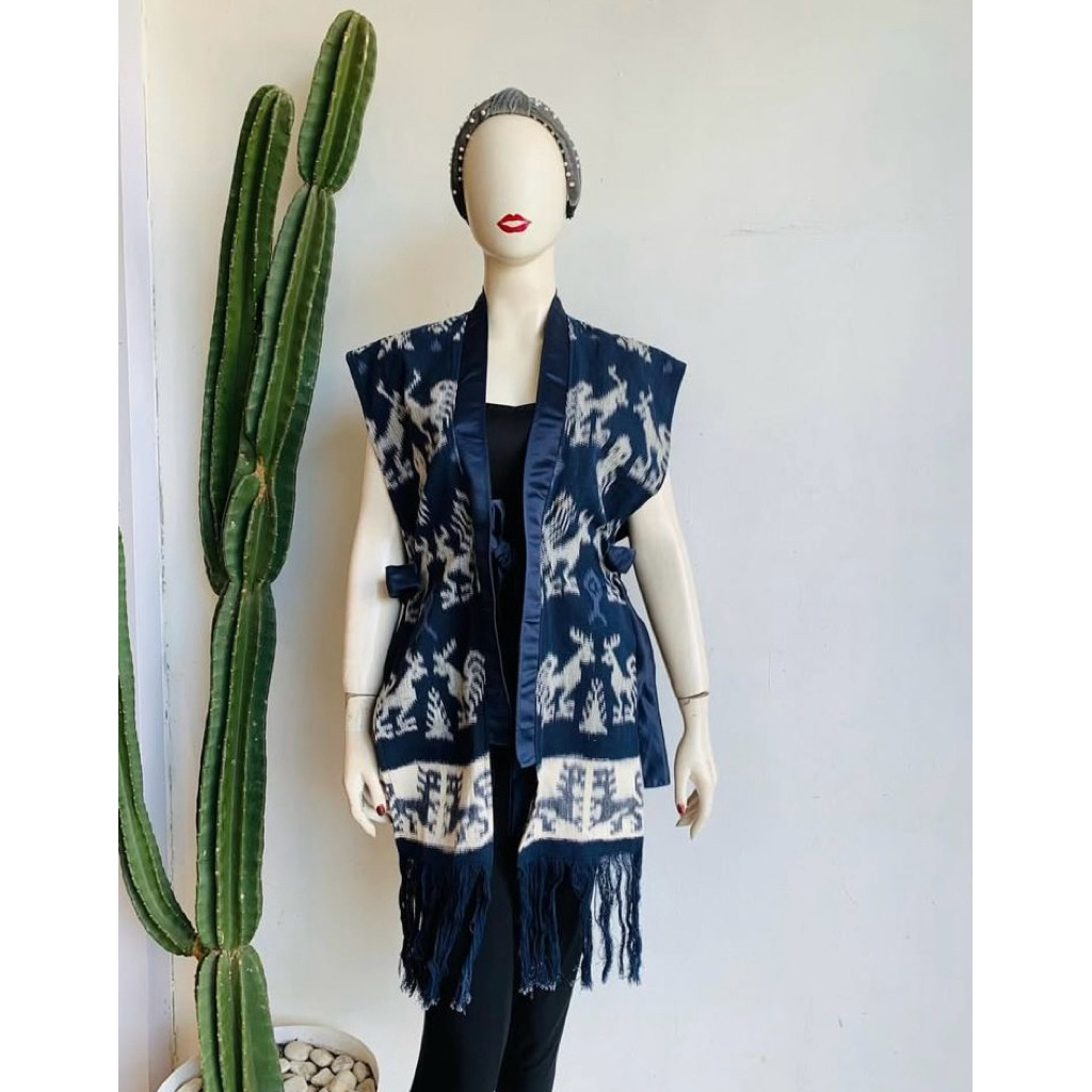 outer tanpa lengan tenun troso