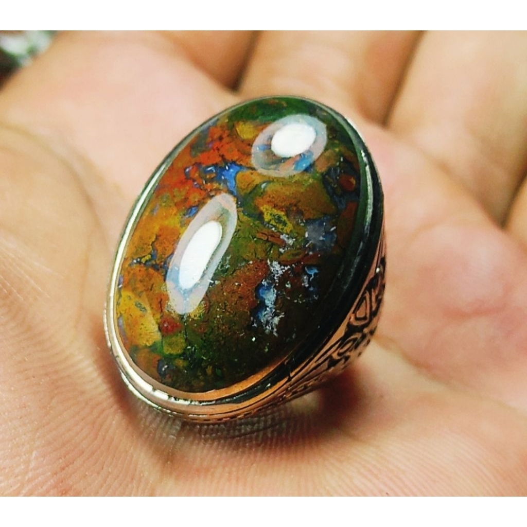 batu akik pancawarna