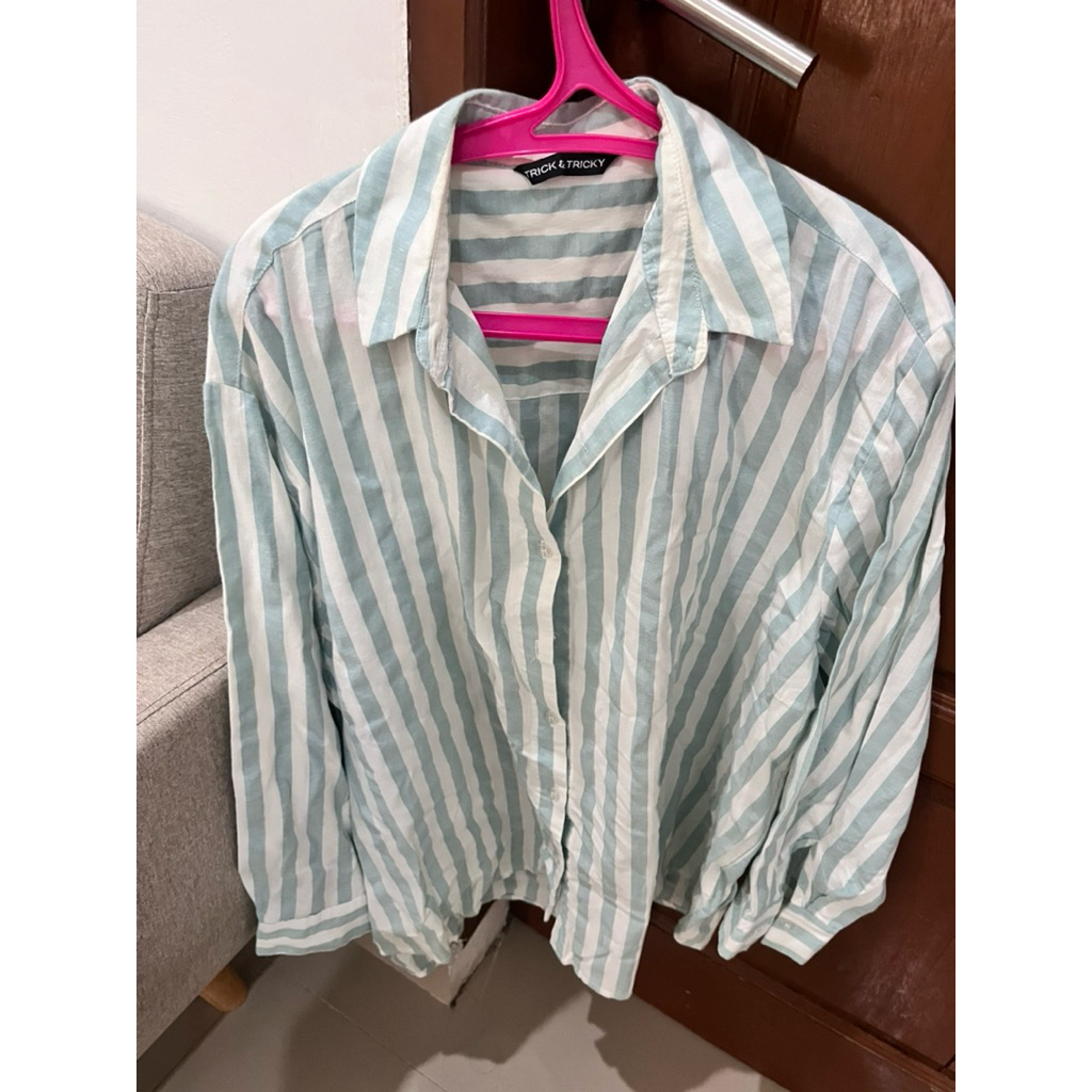 kemeja preloved trick&tricky