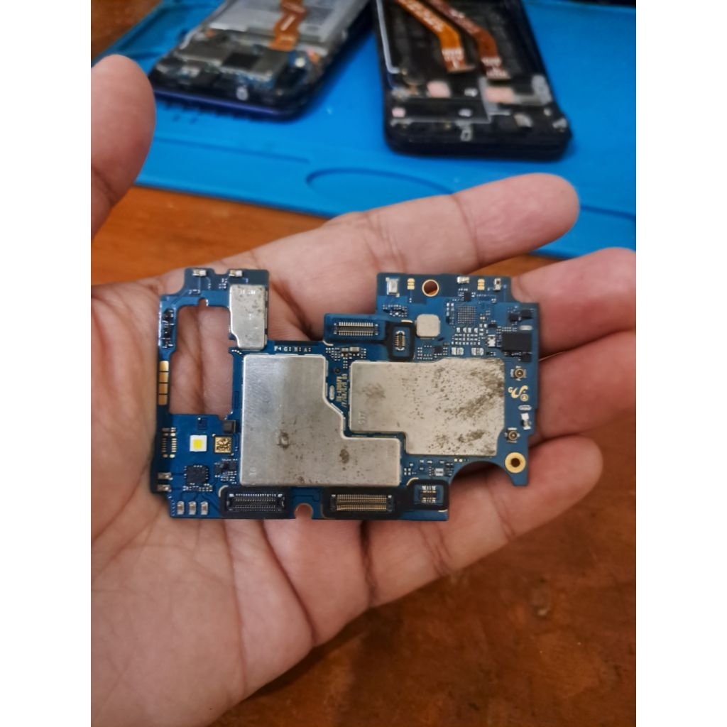 samsung a20 ram 3/32