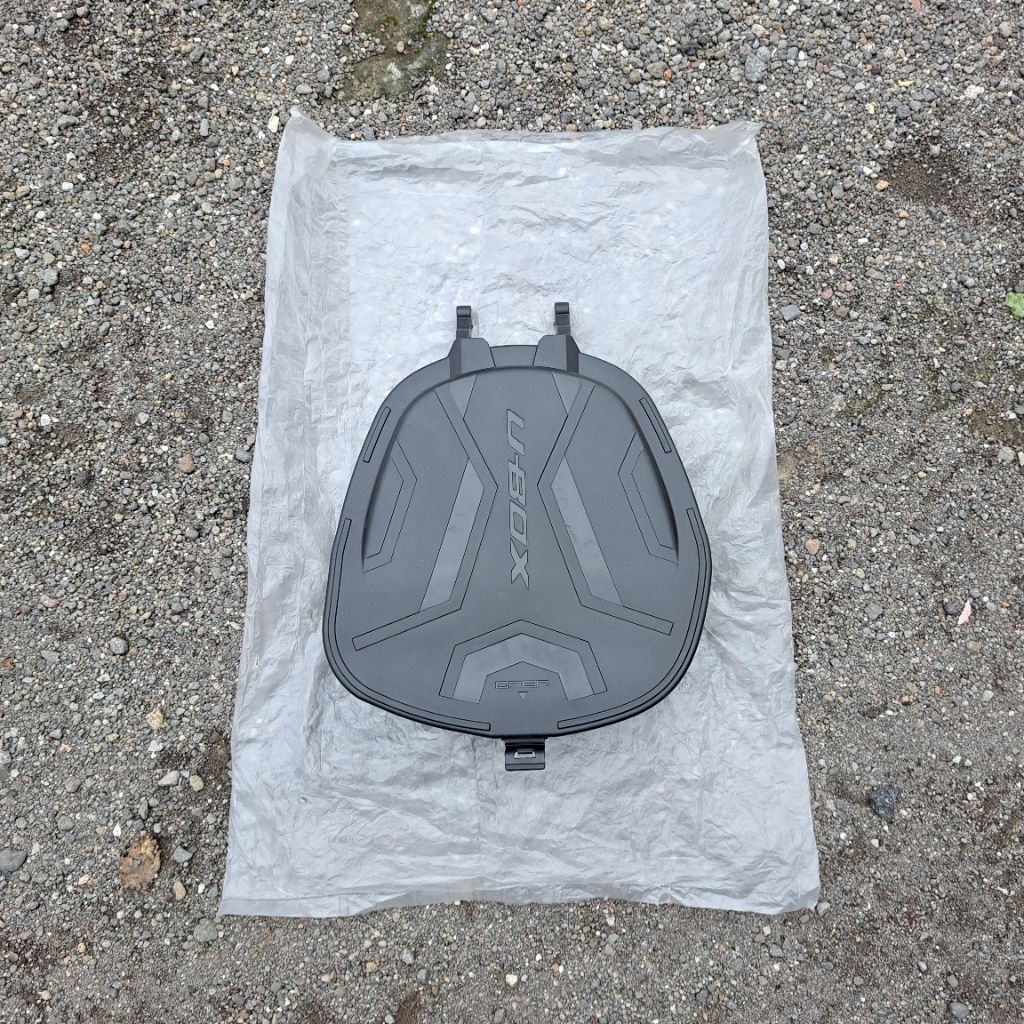 Tutup Box Bagasi Honda Vario 110 Techno Cover Luggage Box 81251-KVB-N50 Original AHM Astra honda mot