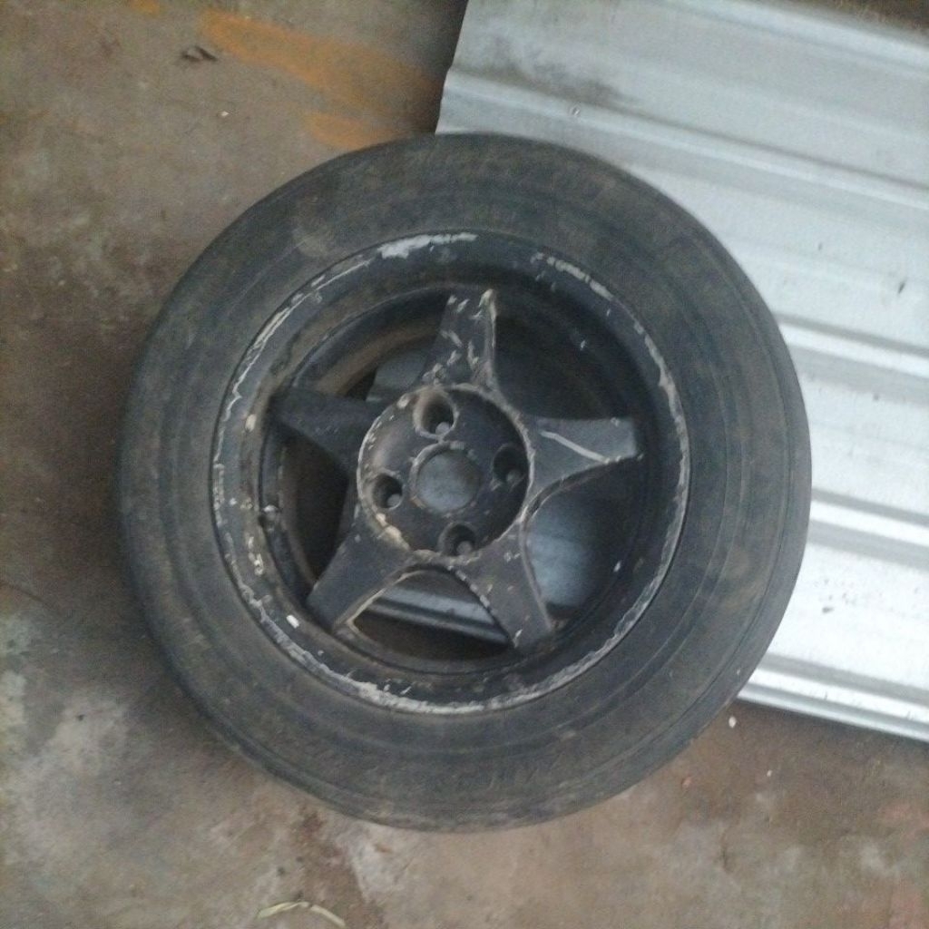 velg r15 4pcd 4 buah  Second panther avanza dll