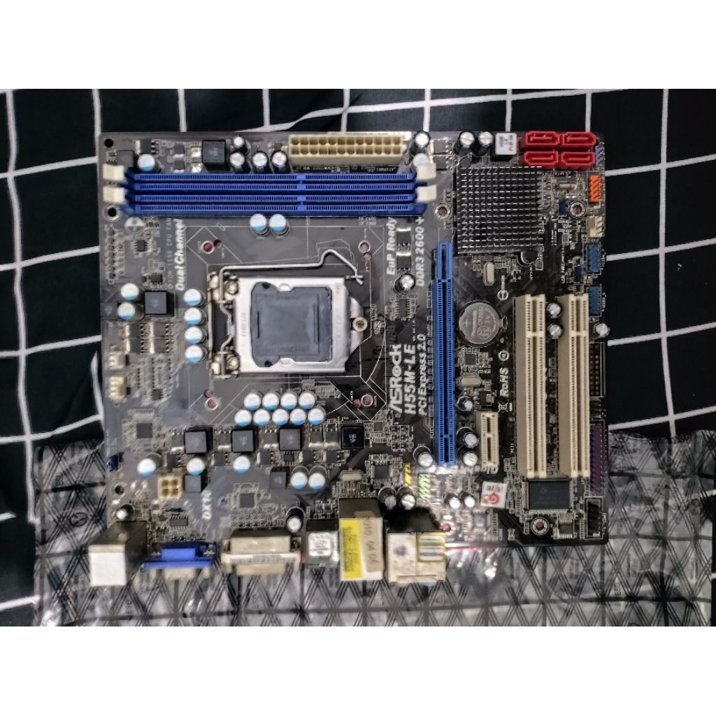 Motherboard Mobo Asrock H55Le
