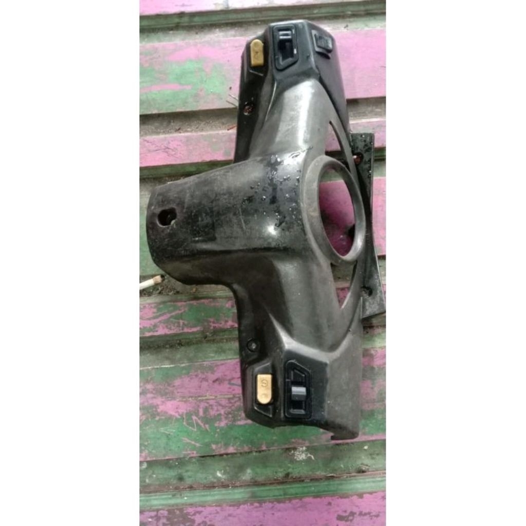 Batok kepala Belakang vario 110 cw karbu Original copotan