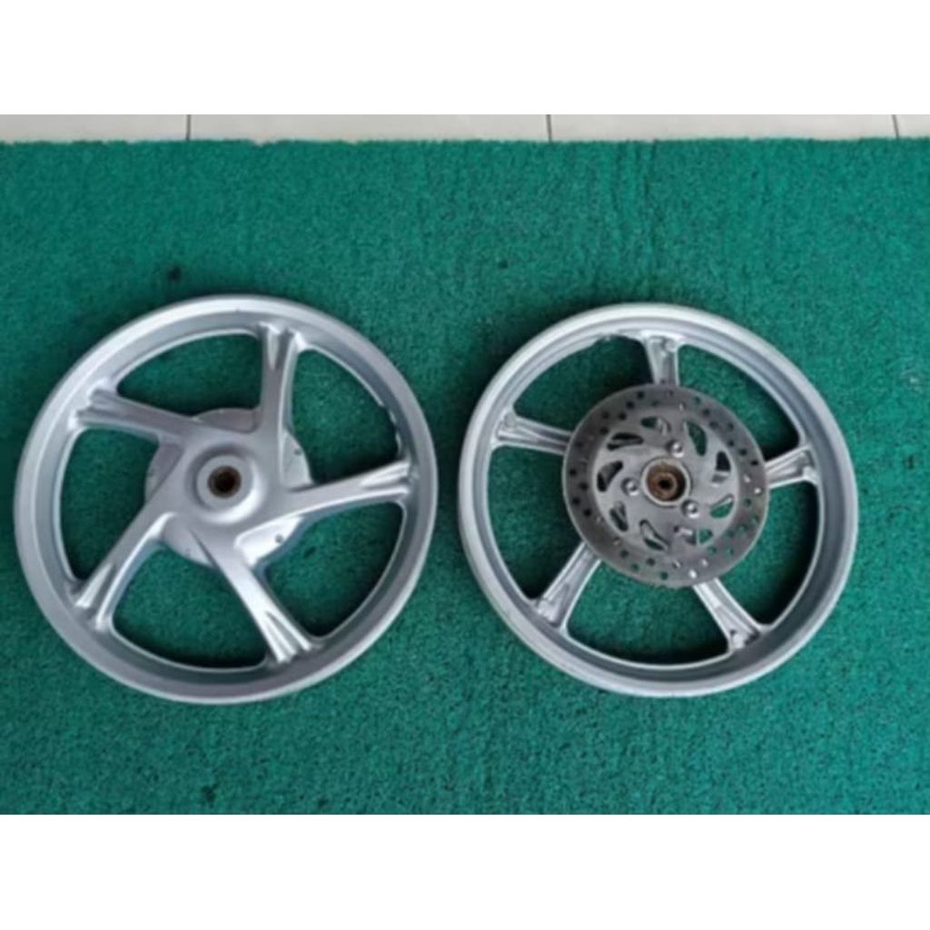 velg/pelek depan belakang Yamaha motor Mio j, Mio GT,Mio soul,Mio sporty original copotan