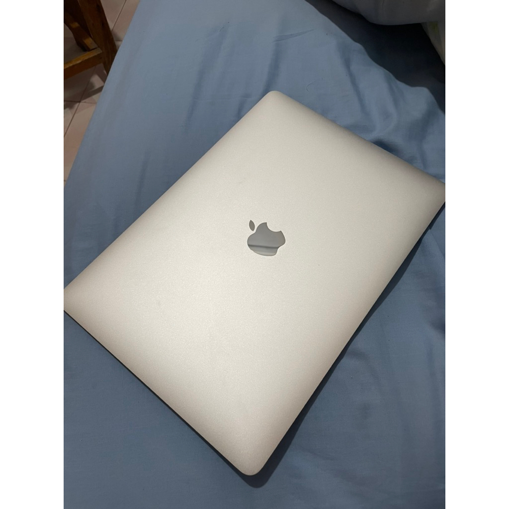Macbook air M1 2020