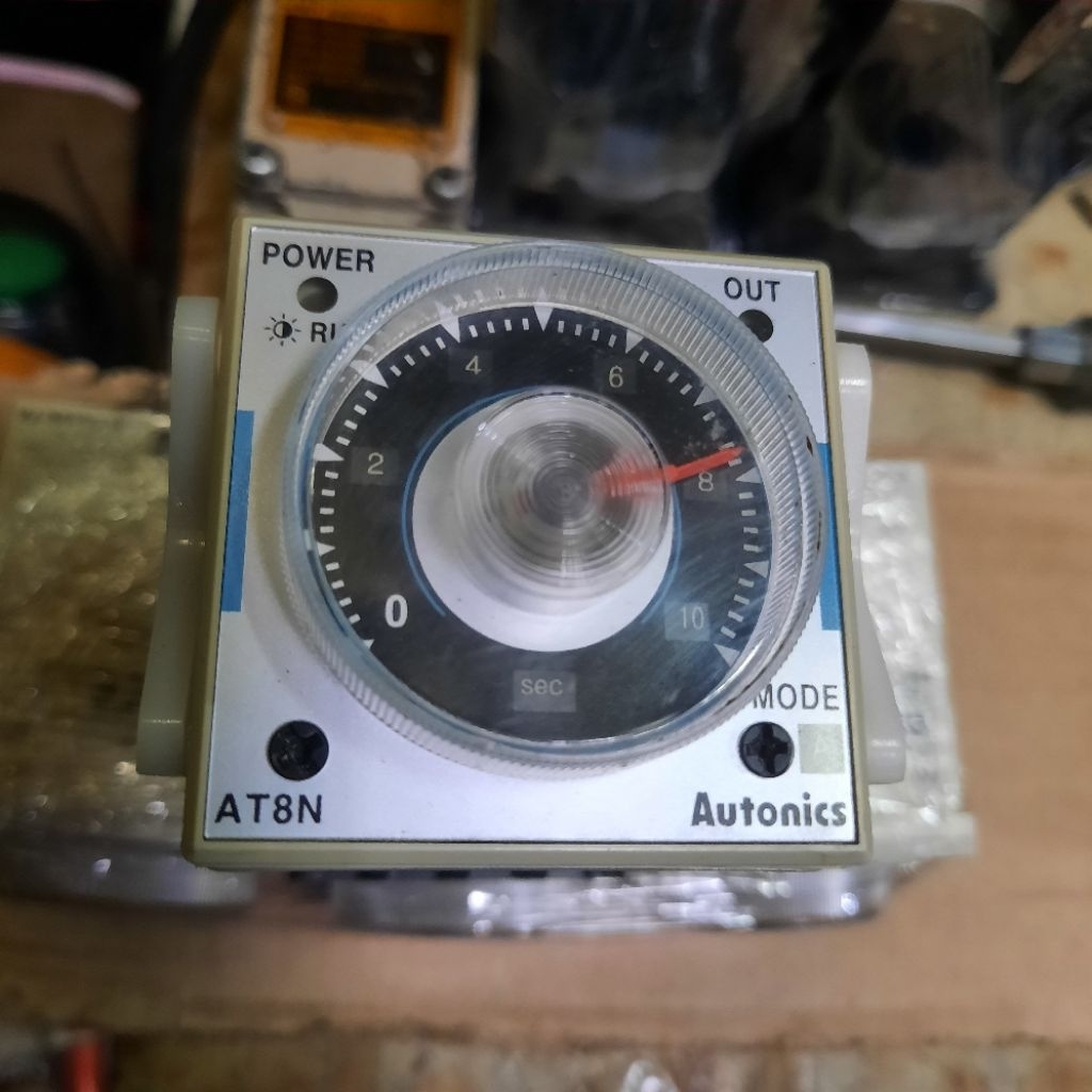TIMER AUTONICS AT8N 100-240vac 24-240vdc timer autonic at8n