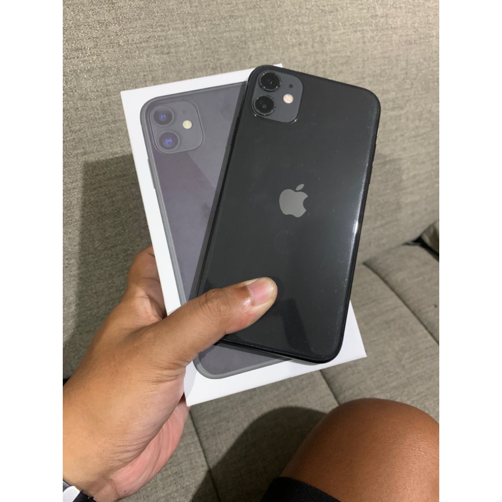 iPhone 11 64 all operator