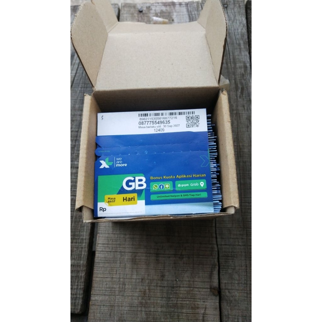 kartu perdana siap pakai xl, smatfren, indosat, 3, byu