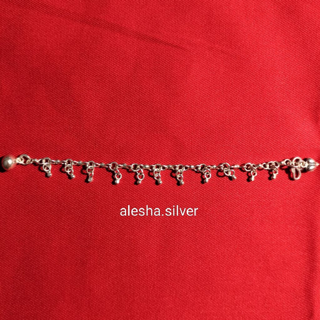 Gelang kaki perak untuk bayi terbuat dari bahan perak murni asli buatan tangan Tanjung Batu