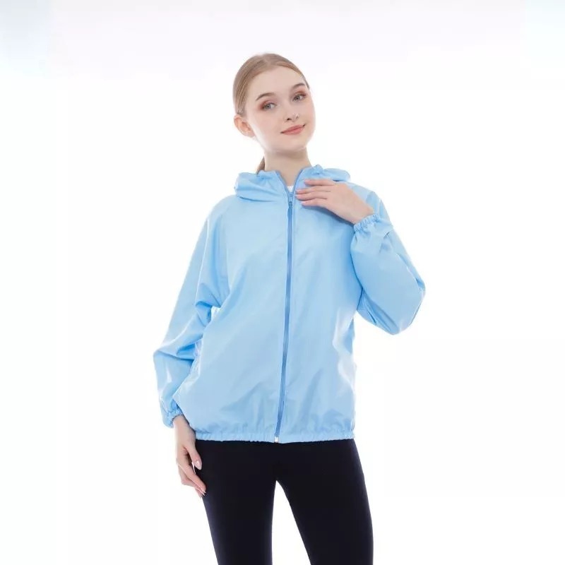 Logo GM -  Jaket Polos Parasut Olahraga Wanita Waterproof