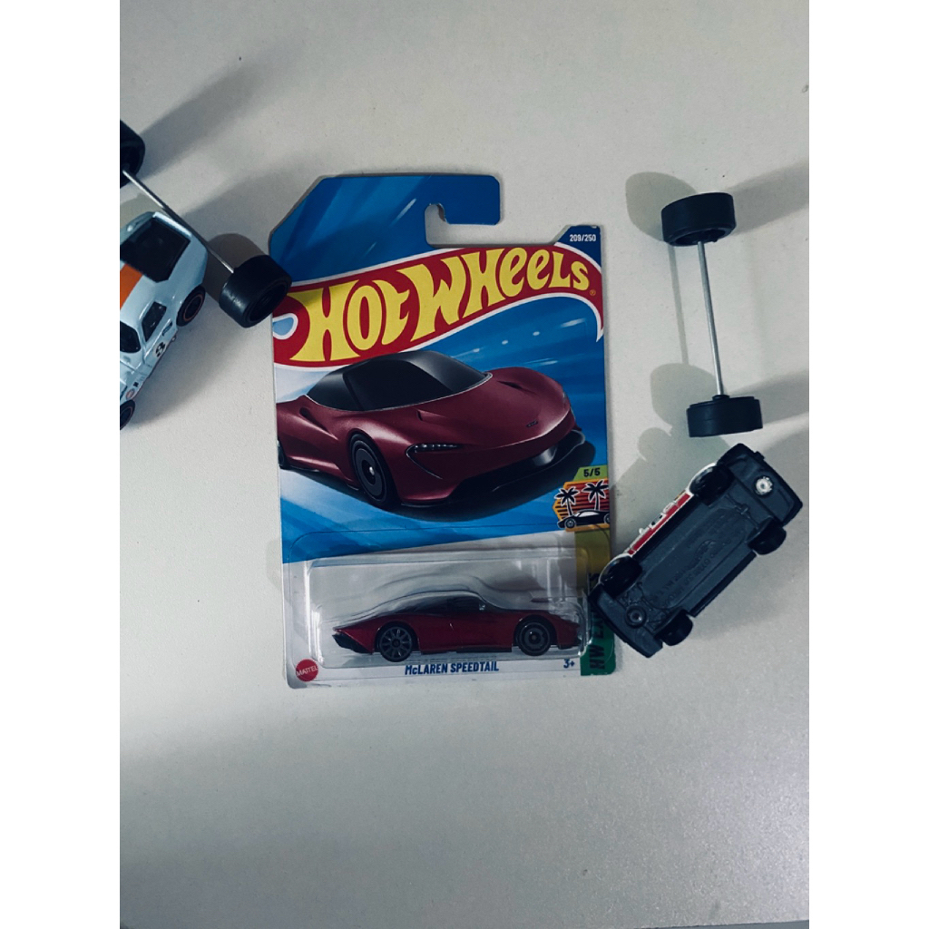 HW MCLAREN SPEEDTAIL REGULER CARD