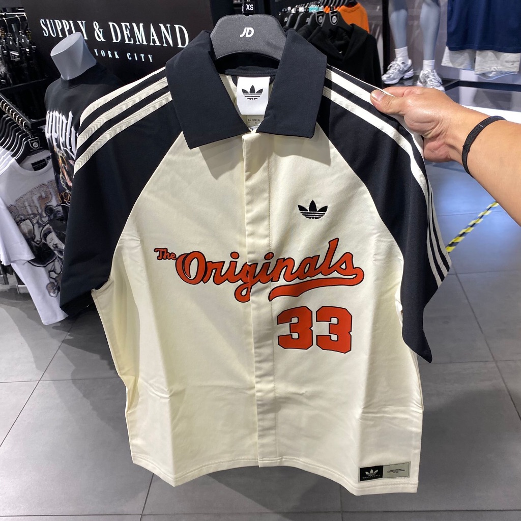 Jastip. Kemeja Adidas (MAN)