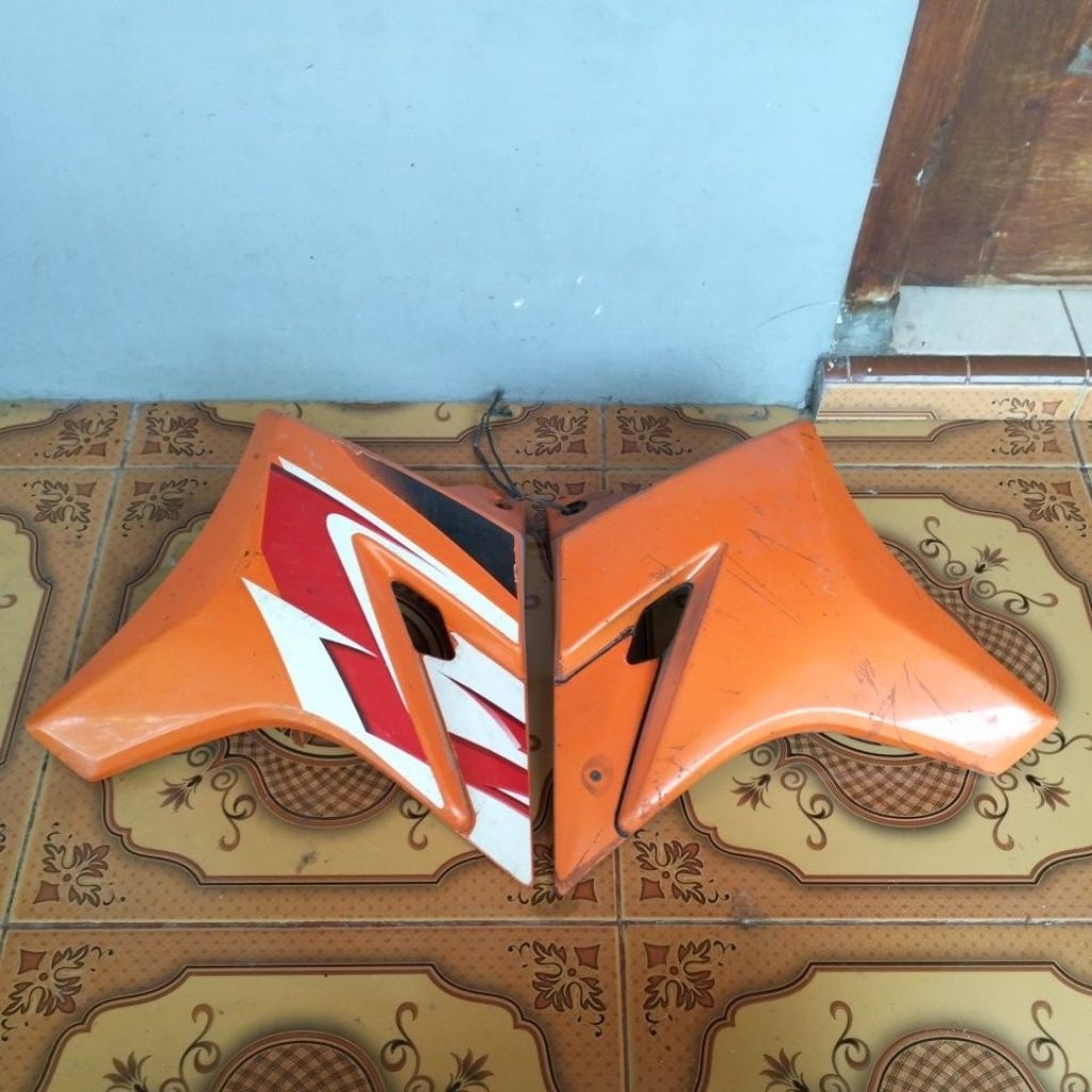 Sayap tangki ninja r ss original copotan