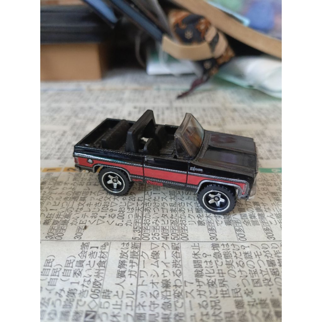 Hotwheels 75 Chevy Blazer Loose