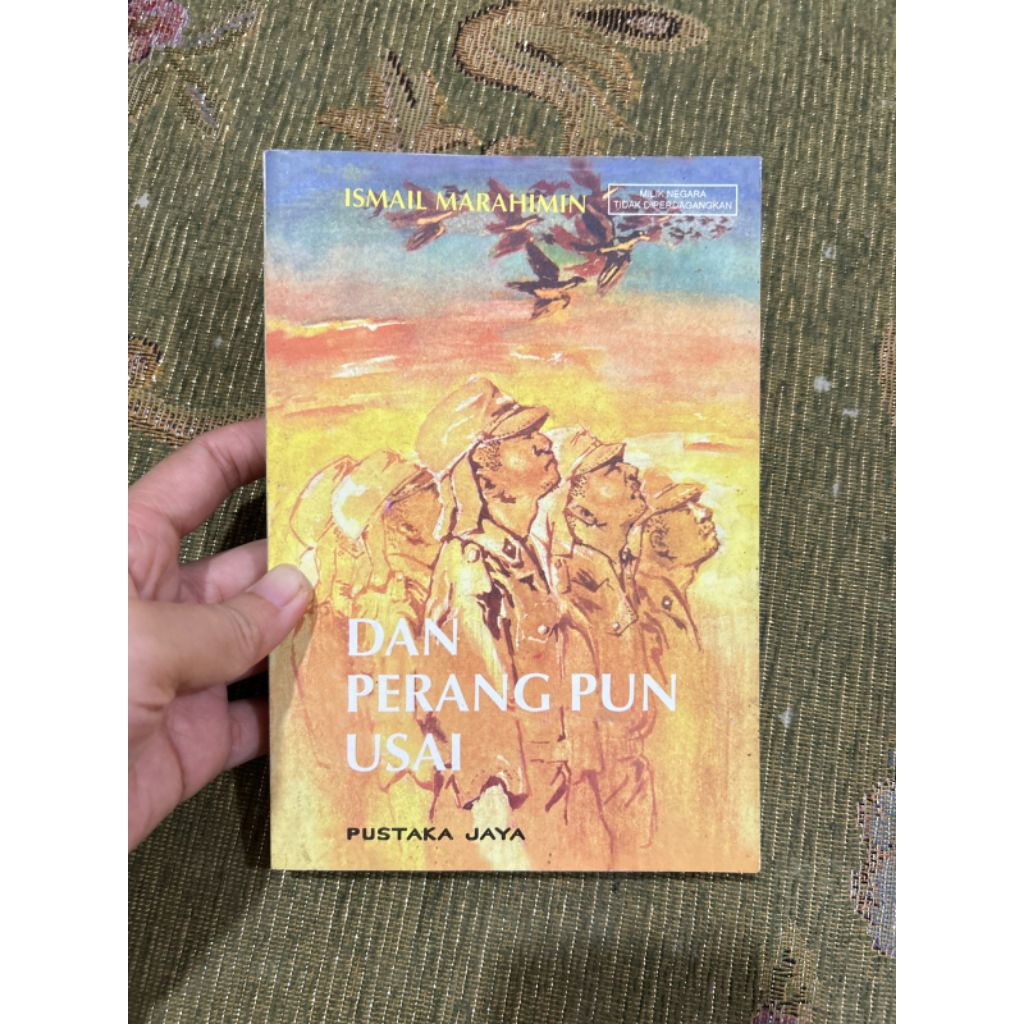 Buku - DAN PERANG PUN USAI oleh ISMAIL MARAHIMIN