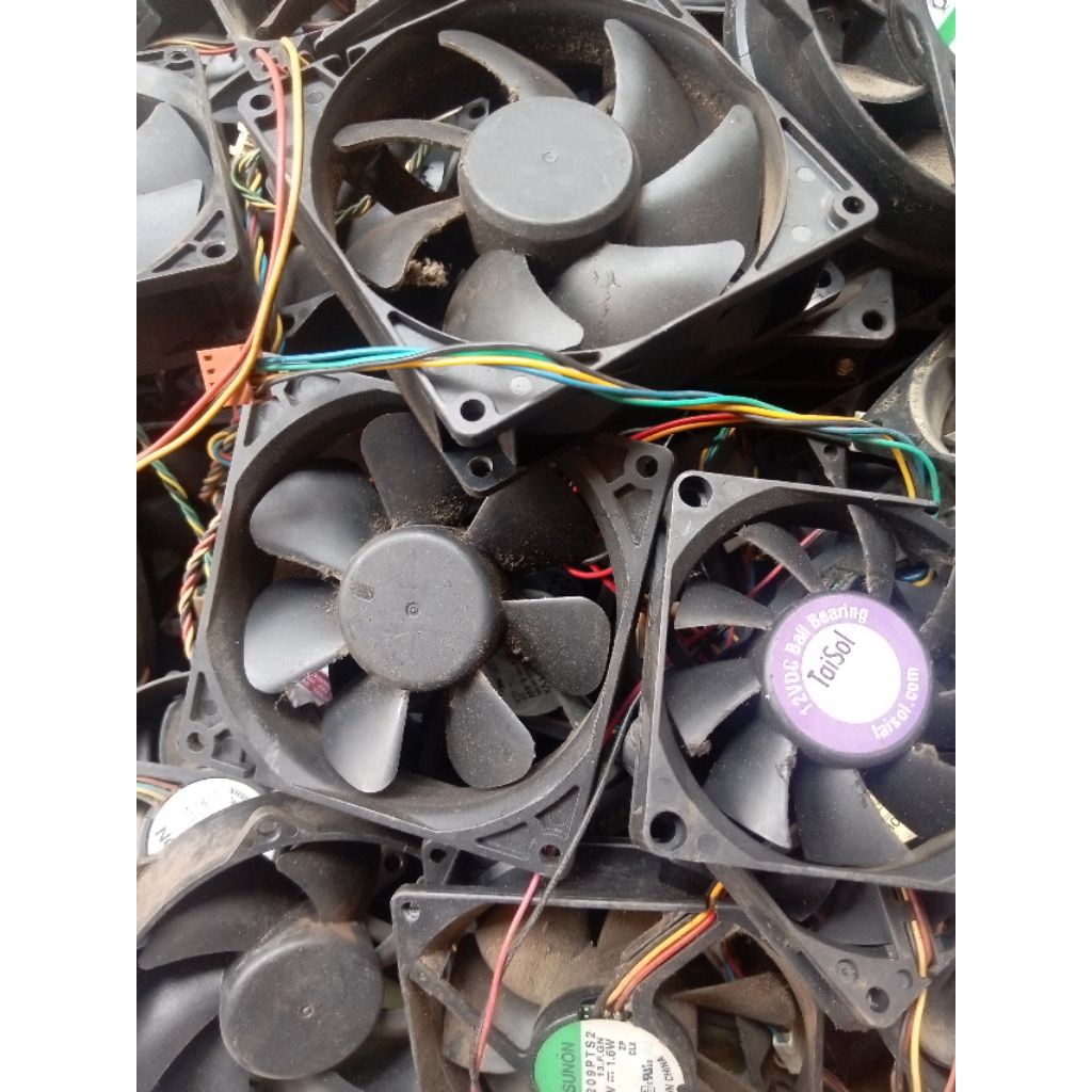 FAN KIPAS KOMPUTER BUILT UP 7CM 8CM 9CM 12V 4PIN GARANSI