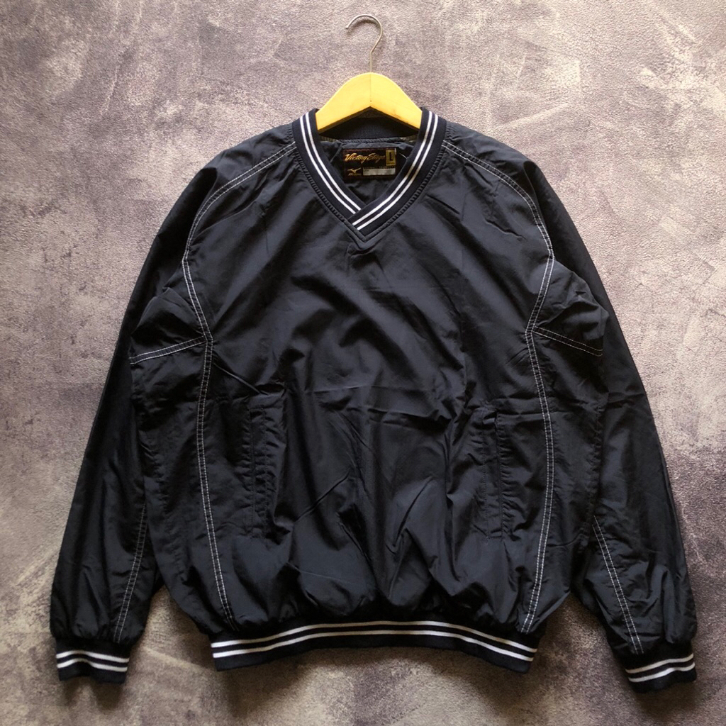 Windbreaker MIZUNO Victory Stage JASPO Second Size L,Golf Jacket second Windbreaker hitam second out