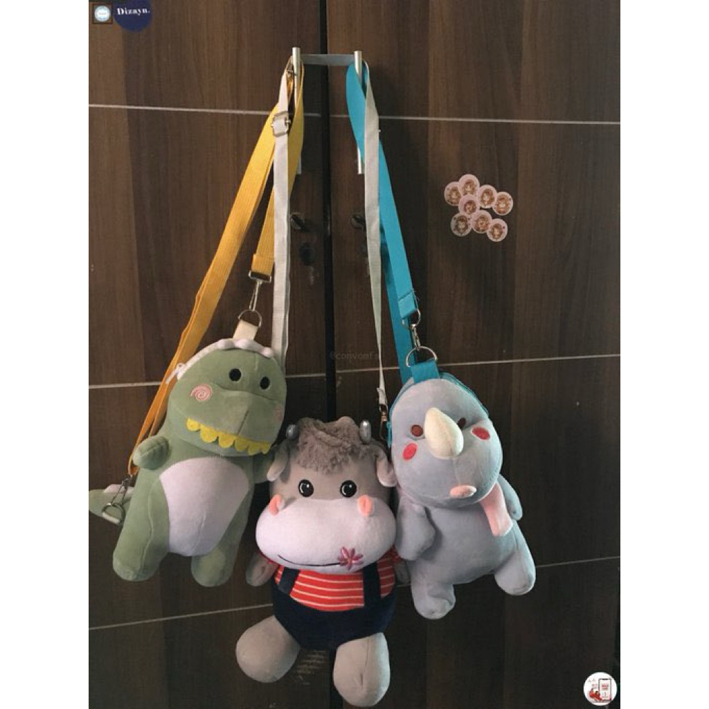 PRELOVED TAS SELEMPANG BONEKA