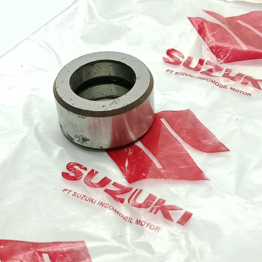 BOS BOSH BOSING BOSHING SPACER AS KRUK SUZUKI RC100 TORNADO CRYSTAL ORIGINAL ORI ASLI SUZUKI SGP