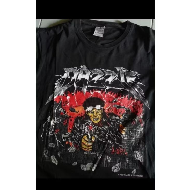 Dazzle revenge is mine size L ft M