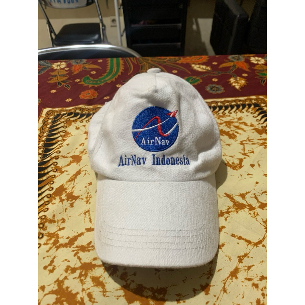 Topi AirNav Indonesia (original)