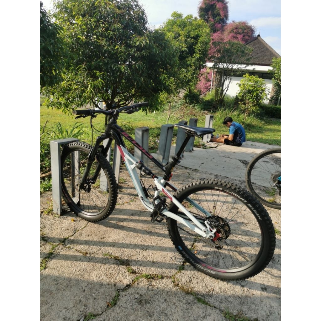 Polygon Siskiu D7 2021 Size M 27,5