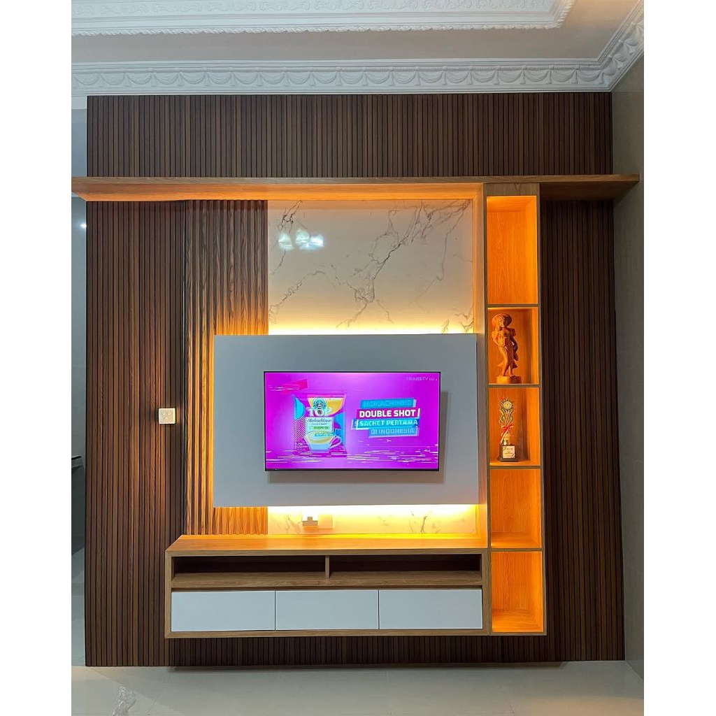 Backdrop TV Custom Minimalis – Panel Dinding + Rak