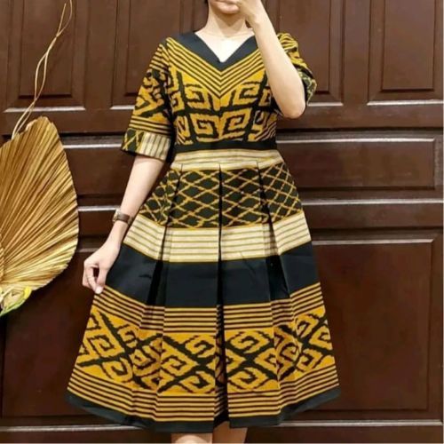 DRES TENUN WIRU RAMPEL DRES PESTA TRADISIONAL BATIK JEPARA DRES ETNIC DRES WANITA NATAL WAISAK