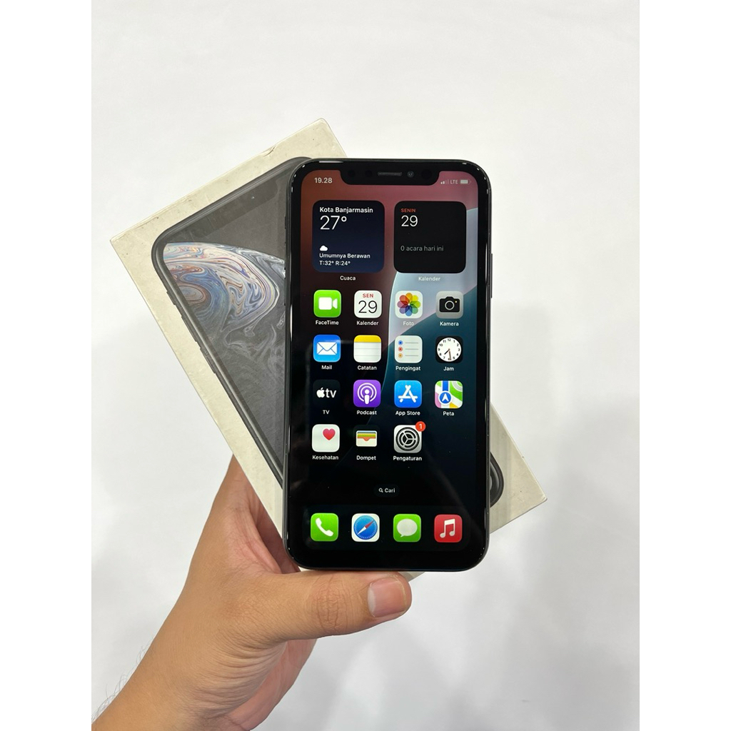 iPhone XR 64 GB Black Kemenperin