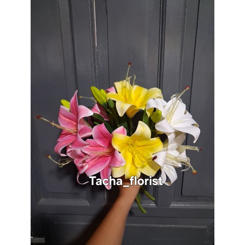 bunga lily Casablanca artificial/palsu