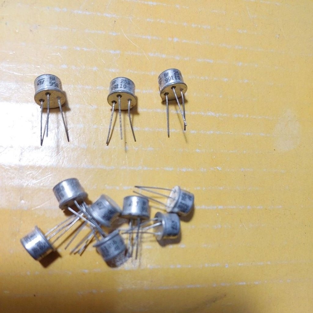 BF 258 - TRANSISTOR GERMANIUM ASLI ORI