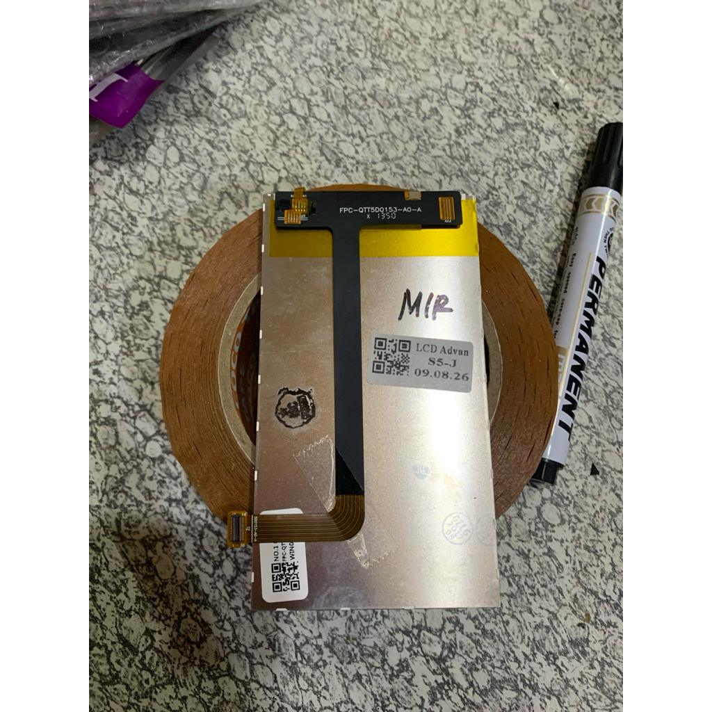 lcd advan s5-j