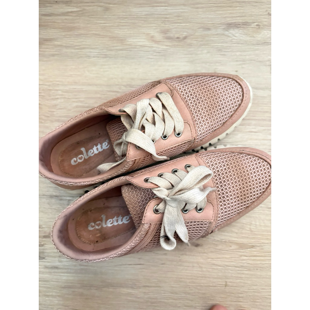 PRELOVED SEPATU COLETTE UK 39