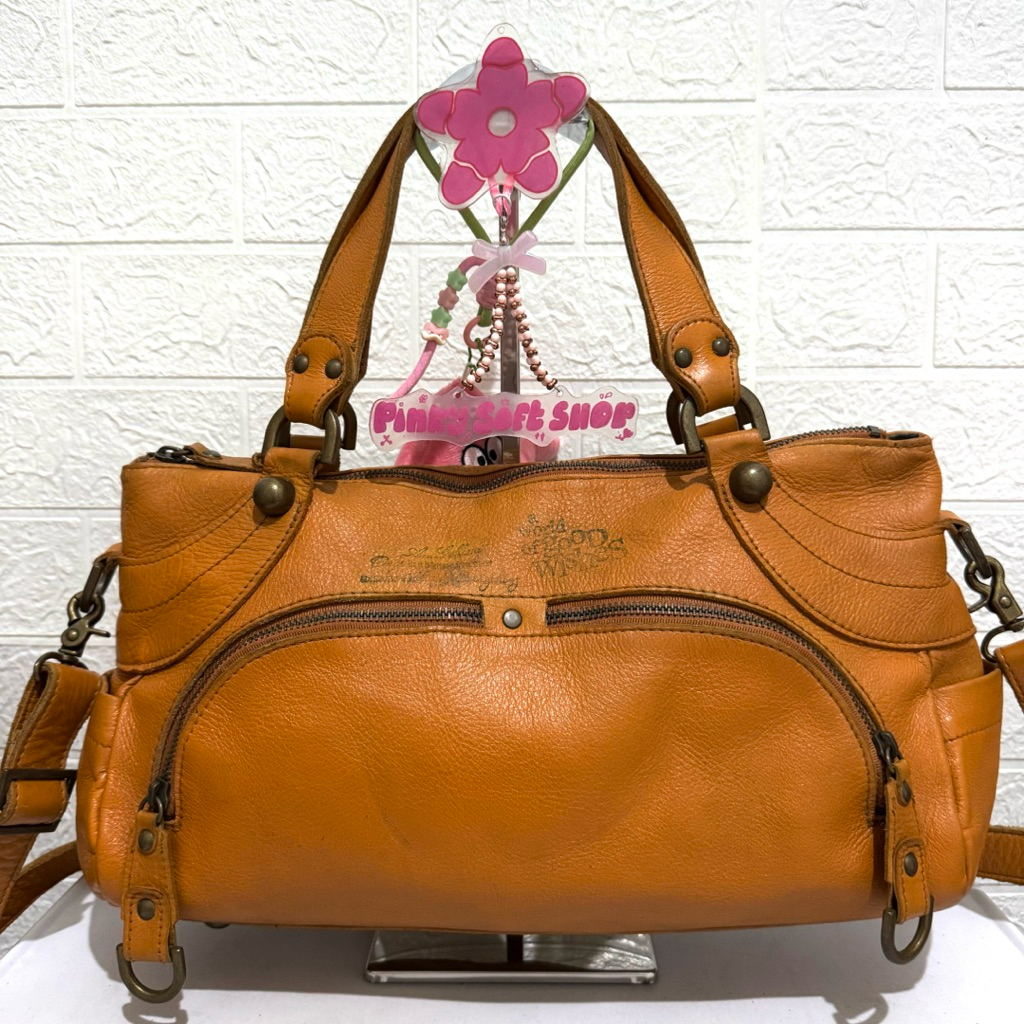 tas sling bag ensoen. tas selempang kulit asli. tas sling bag prelop. coklat tan