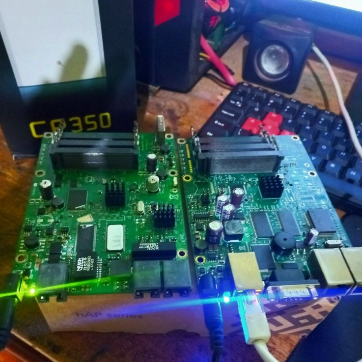 MIKROTIK RB433GL DAN RB433(HARGA UNTUK 2 UNIT)